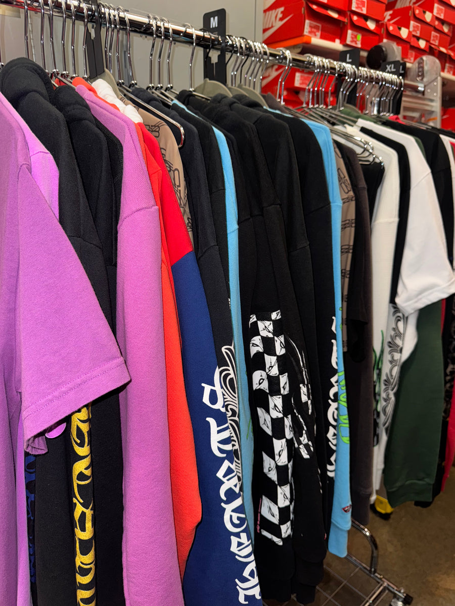CLOTHES